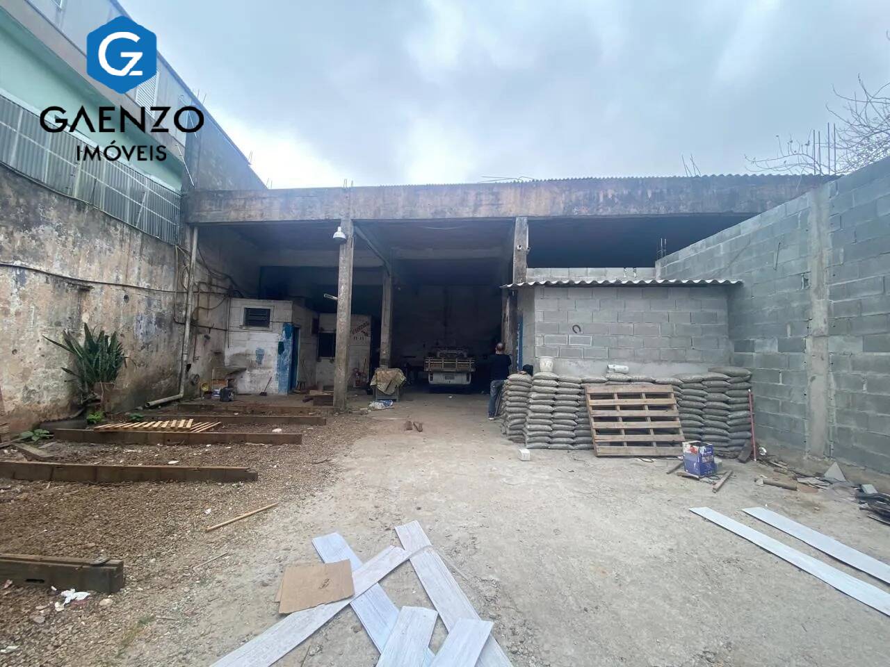 Depósito-Galpão-Armazém para alugar, 250m² - Foto 5