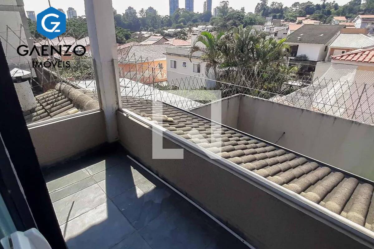 Casa à venda com 3 quartos, 180m² - Foto 2