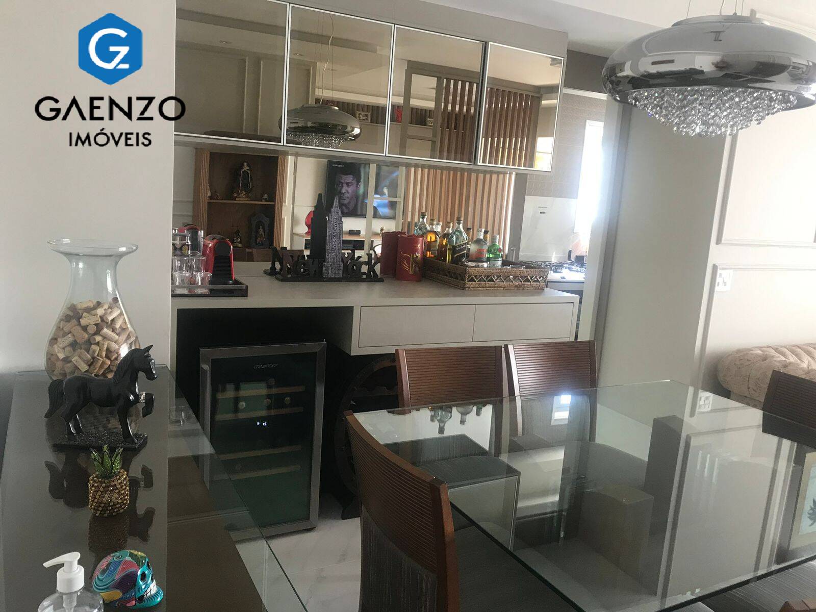 Apartamento à venda com 3 quartos, 125m² - Foto 8