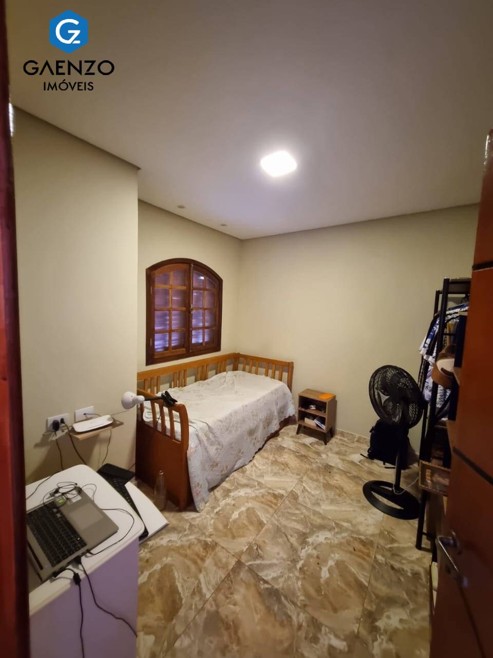 Sobrado à venda com 5 quartos, 254m² - Foto 13