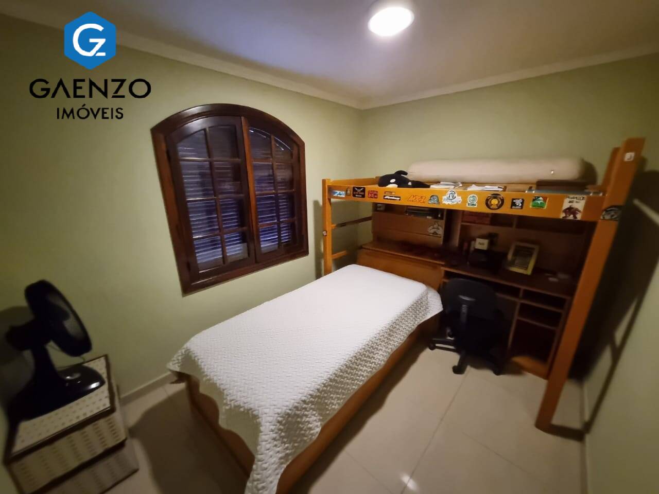 Sobrado à venda com 5 quartos, 254m² - Foto 14