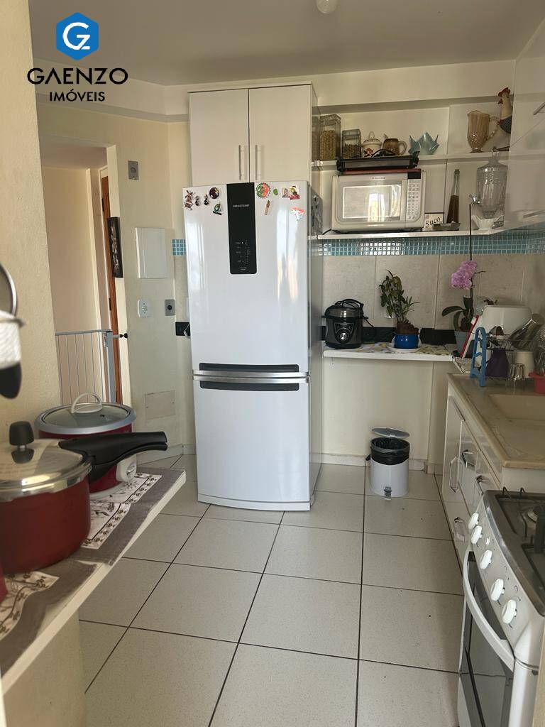 Apartamento à venda com 2 quartos, 54m² - Foto 5