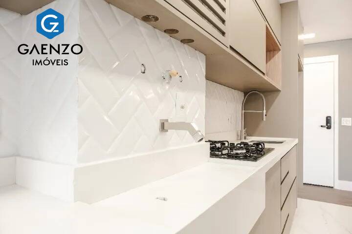 Apartamento à venda com 2 quartos, 72m² - Foto 13