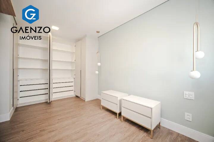 Apartamento à venda com 2 quartos, 72m² - Foto 12