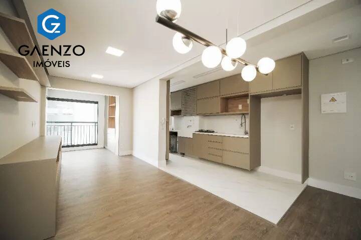 Apartamento à venda com 2 quartos, 72m² - Foto 19