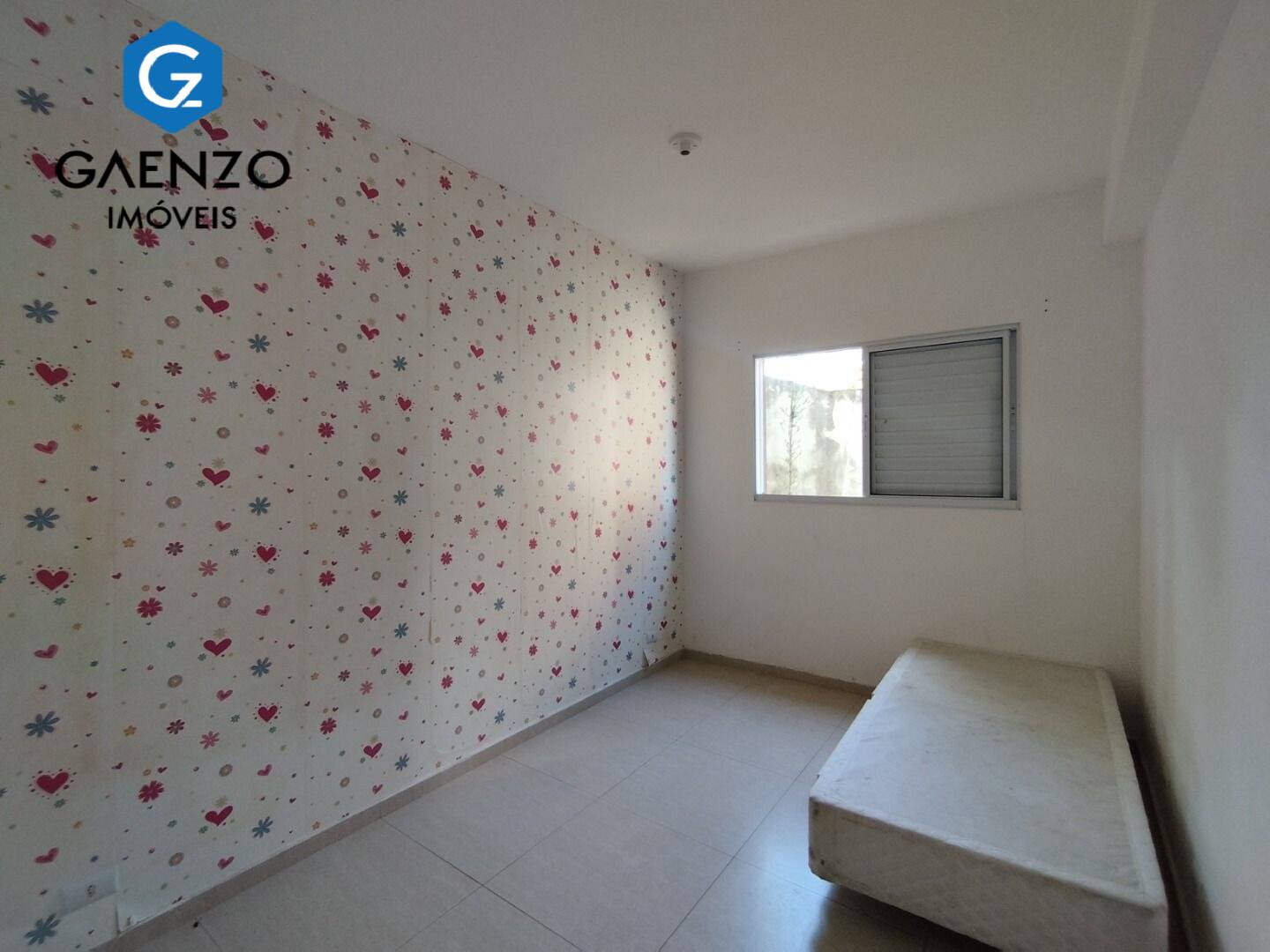 Casa de Condomínio à venda com 3 quartos, 226m² - Foto 3