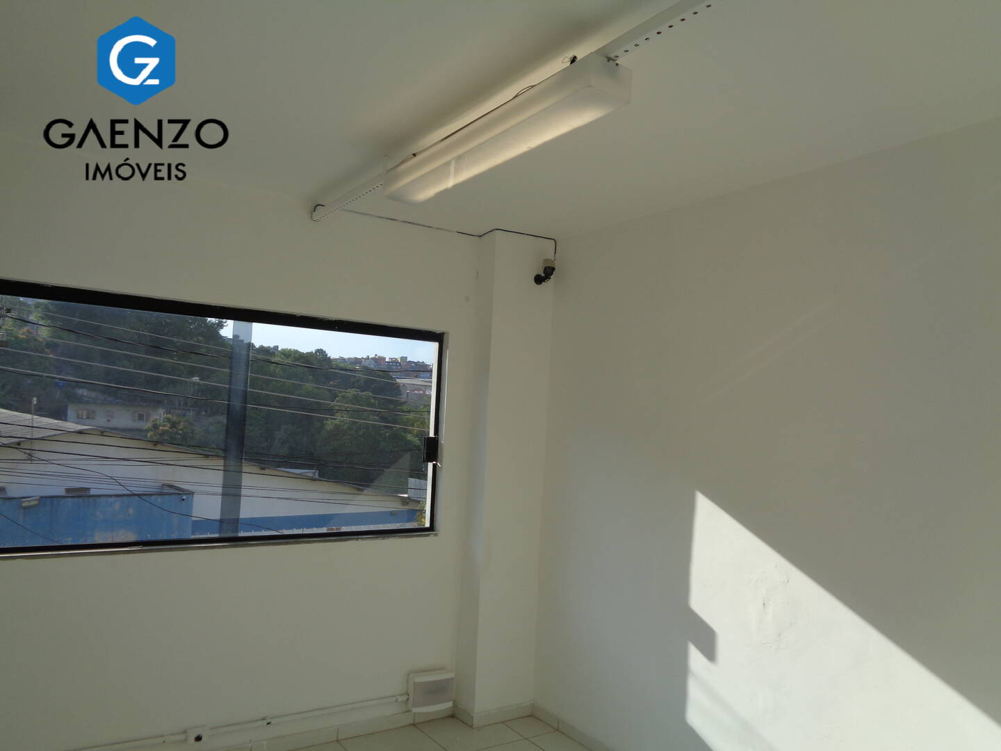 Depósito-Galpão-Armazém à venda, 629m² - Foto 11