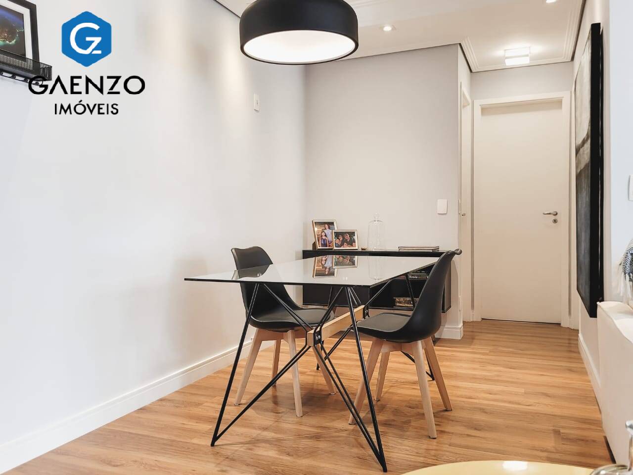 Apartamento à venda com 2 quartos, 62m² - Foto 4