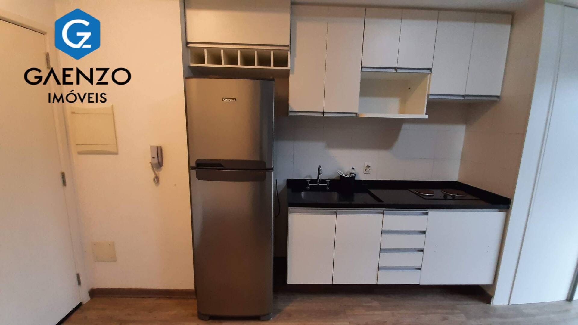 Apartamento para alugar com 1 quarto, 50m² - Foto 2