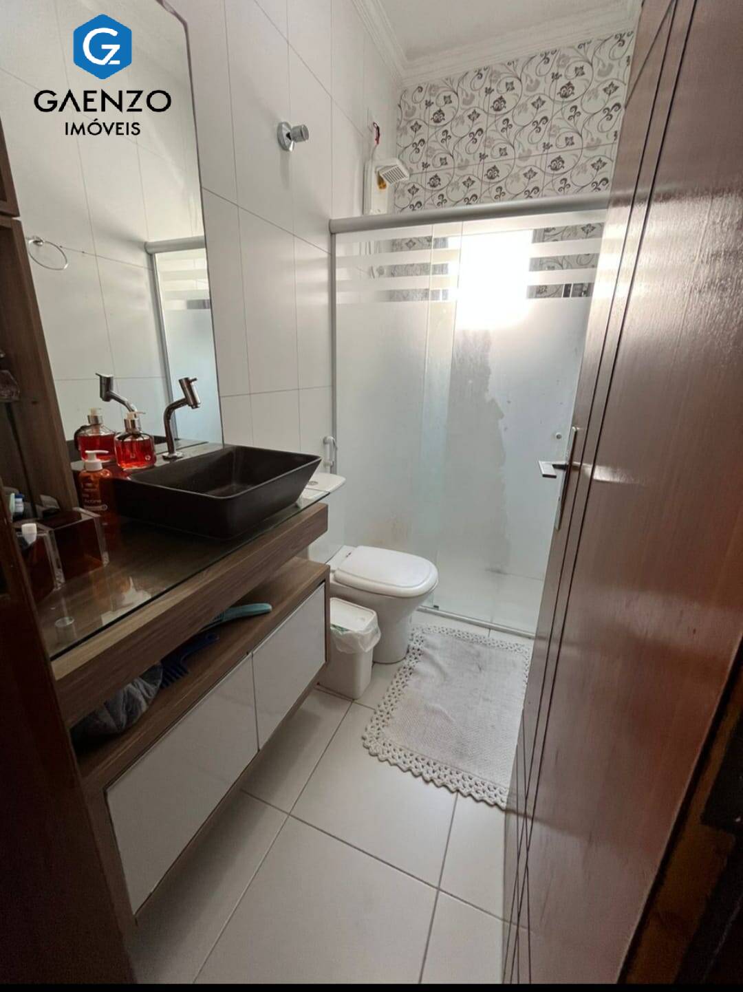 Casa à venda com 3 quartos, 141m² - Foto 2