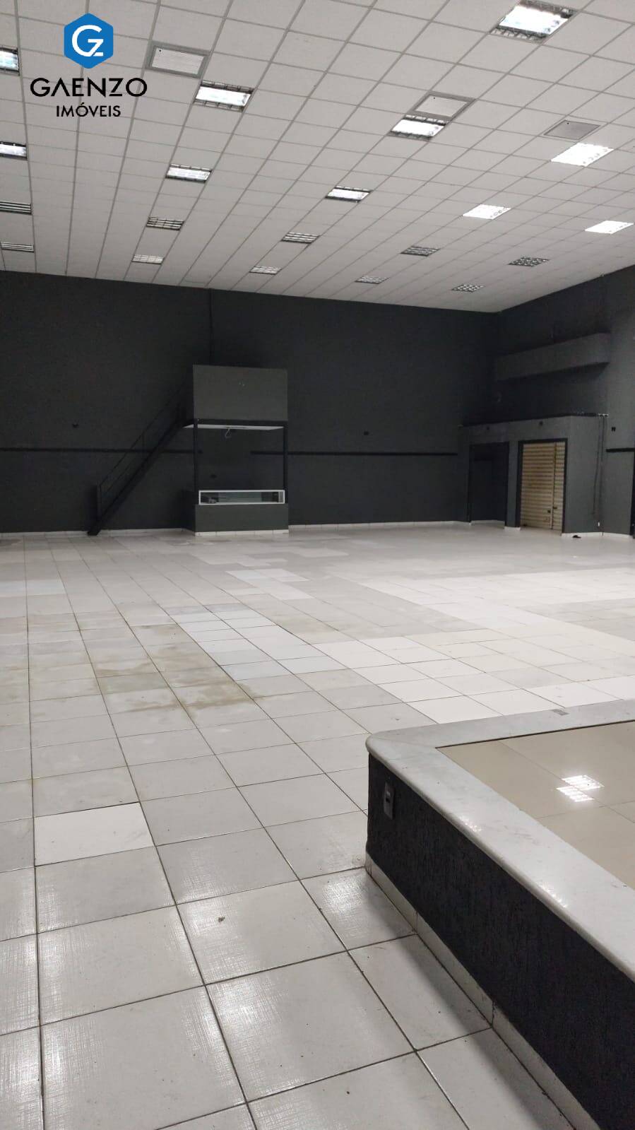 Prédio Inteiro para alugar, 500m² - Foto 10