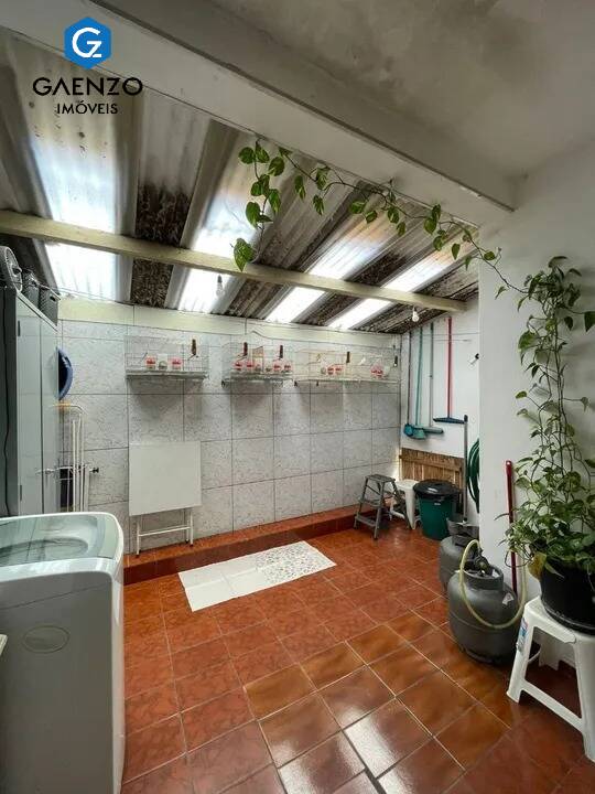 Sobrado à venda com 3 quartos, 220m² - Foto 5