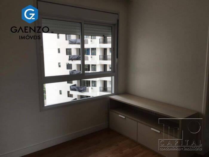 Apartamento para alugar com 3 quartos, 196m² - Foto 10