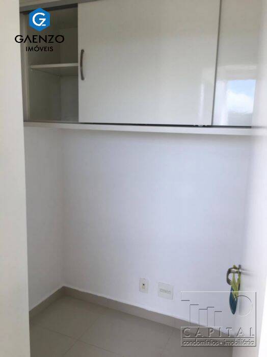 Apartamento para alugar com 3 quartos, 196m² - Foto 8