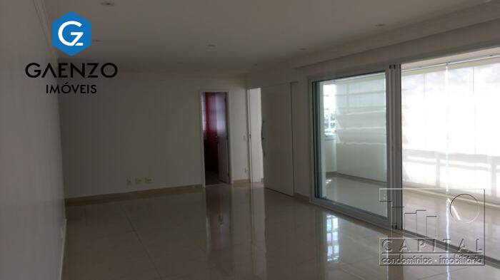 Apartamento para alugar com 3 quartos, 196m² - Foto 15