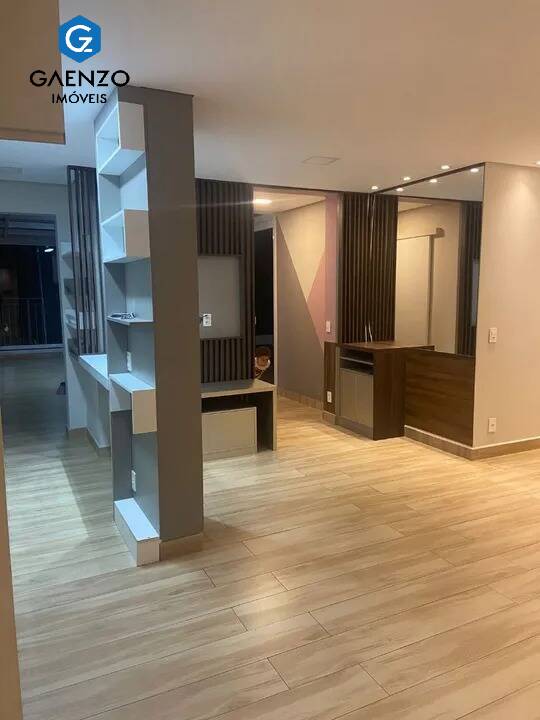 Apartamento à venda com 3 quartos, 187m² - Foto 1