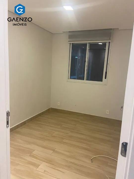 Apartamento à venda com 3 quartos, 187m² - Foto 9