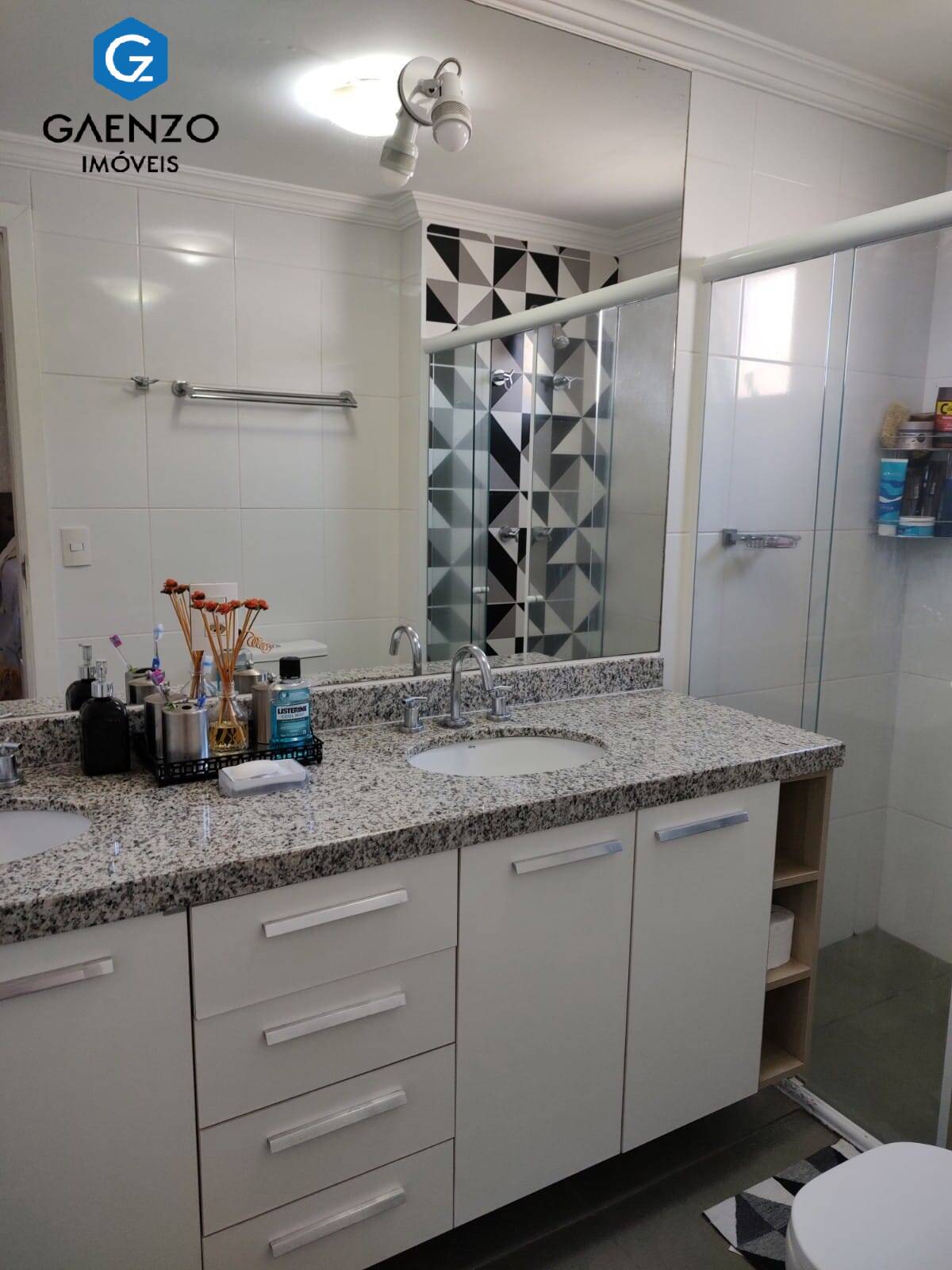 Apartamento à venda com 3 quartos, 118m² - Foto 3