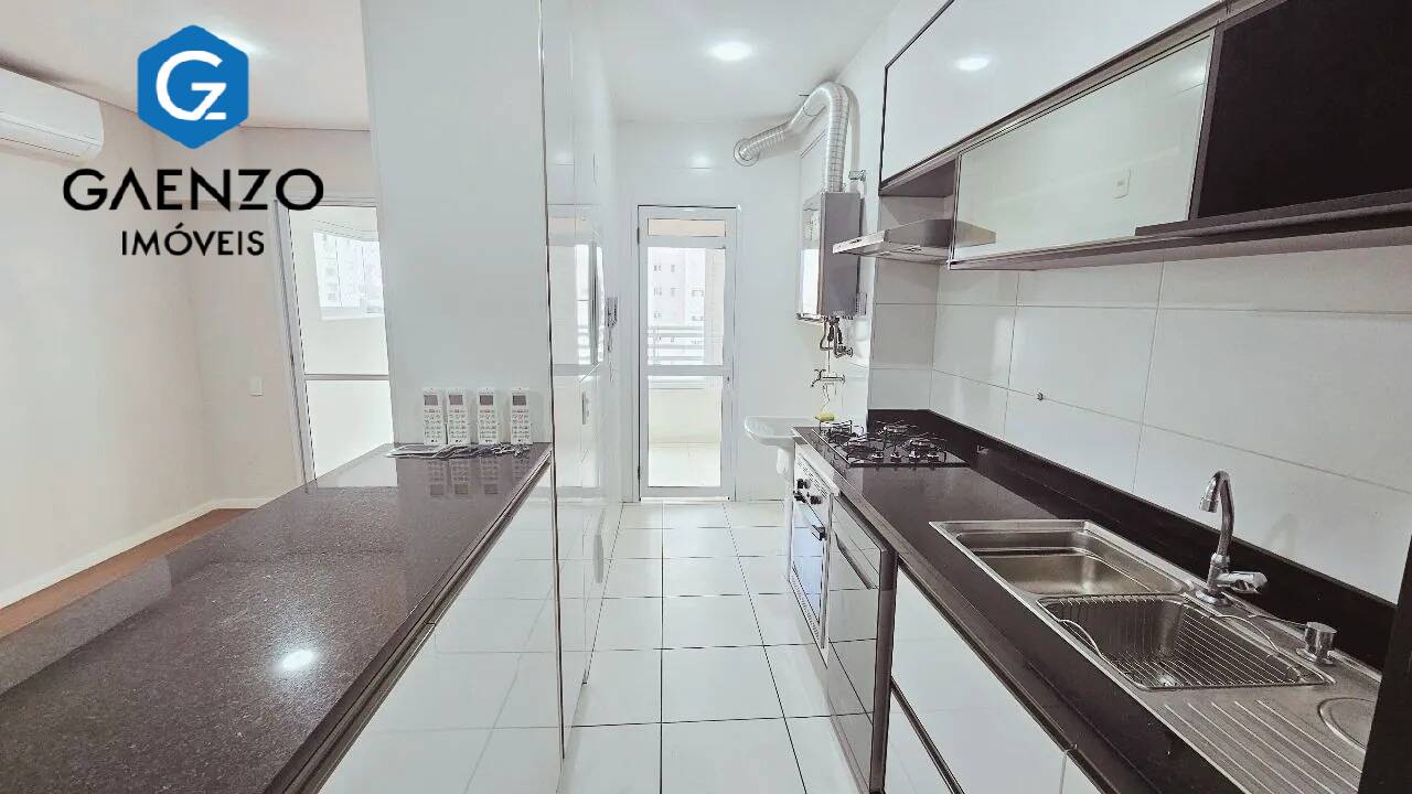 Apartamento à venda com 3 quartos, 81m² - Foto 8