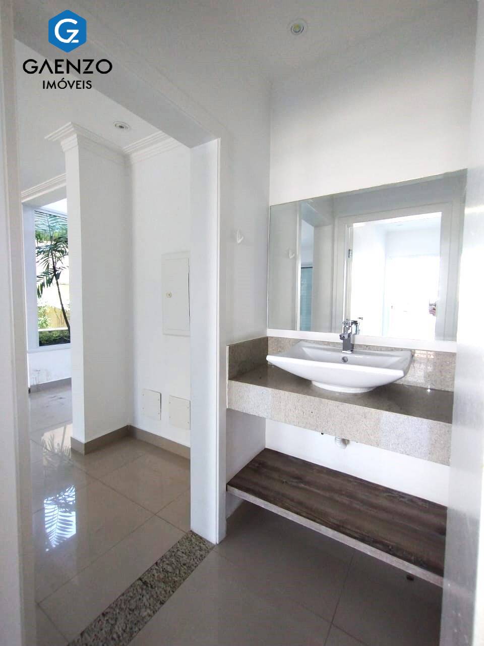 Sobrado à venda com 4 quartos, 360m² - Foto 18