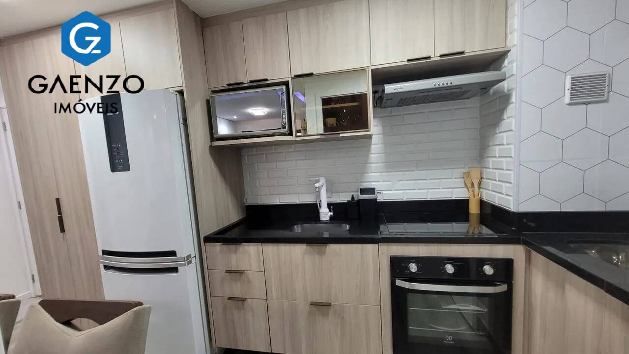 Apartamento à venda com 2 quartos, 36m² - Foto 2