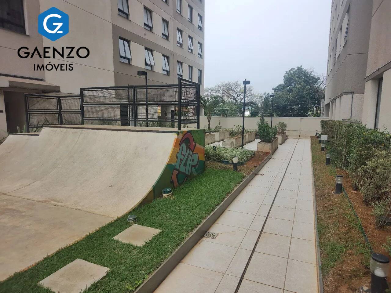 Apartamento à venda com 2 quartos, 36m² - Foto 17