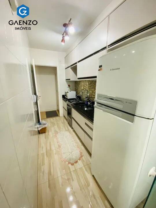 Apartamento à venda com 2 quartos, 57m² - Foto 13