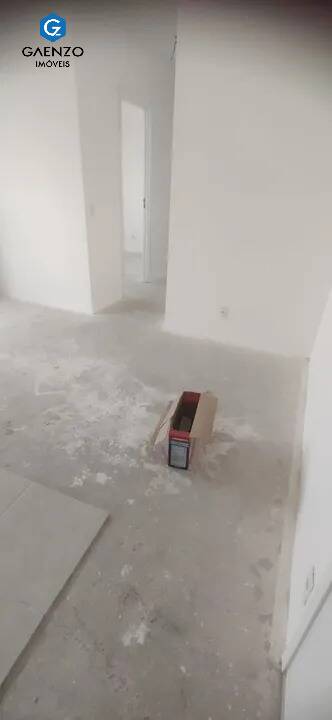 Apartamento à venda com 2 quartos, 48m² - Foto 13