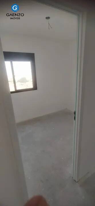 Apartamento à venda com 2 quartos, 48m² - Foto 15