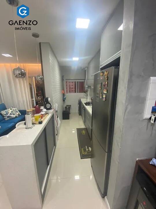 Apartamento à venda com 2 quartos, 53m² - Foto 18