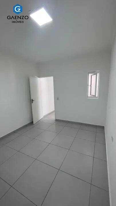 Casa à venda com 2 quartos, 107m² - Foto 13