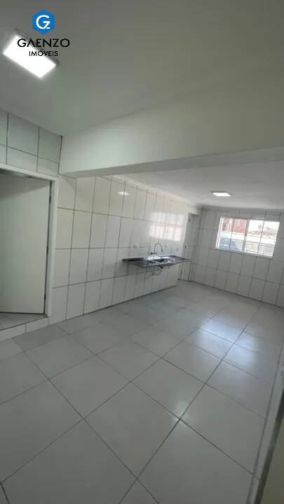 Casa à venda com 2 quartos, 107m² - Foto 11