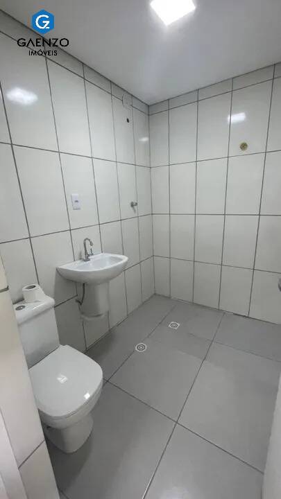 Casa à venda com 2 quartos, 107m² - Foto 16