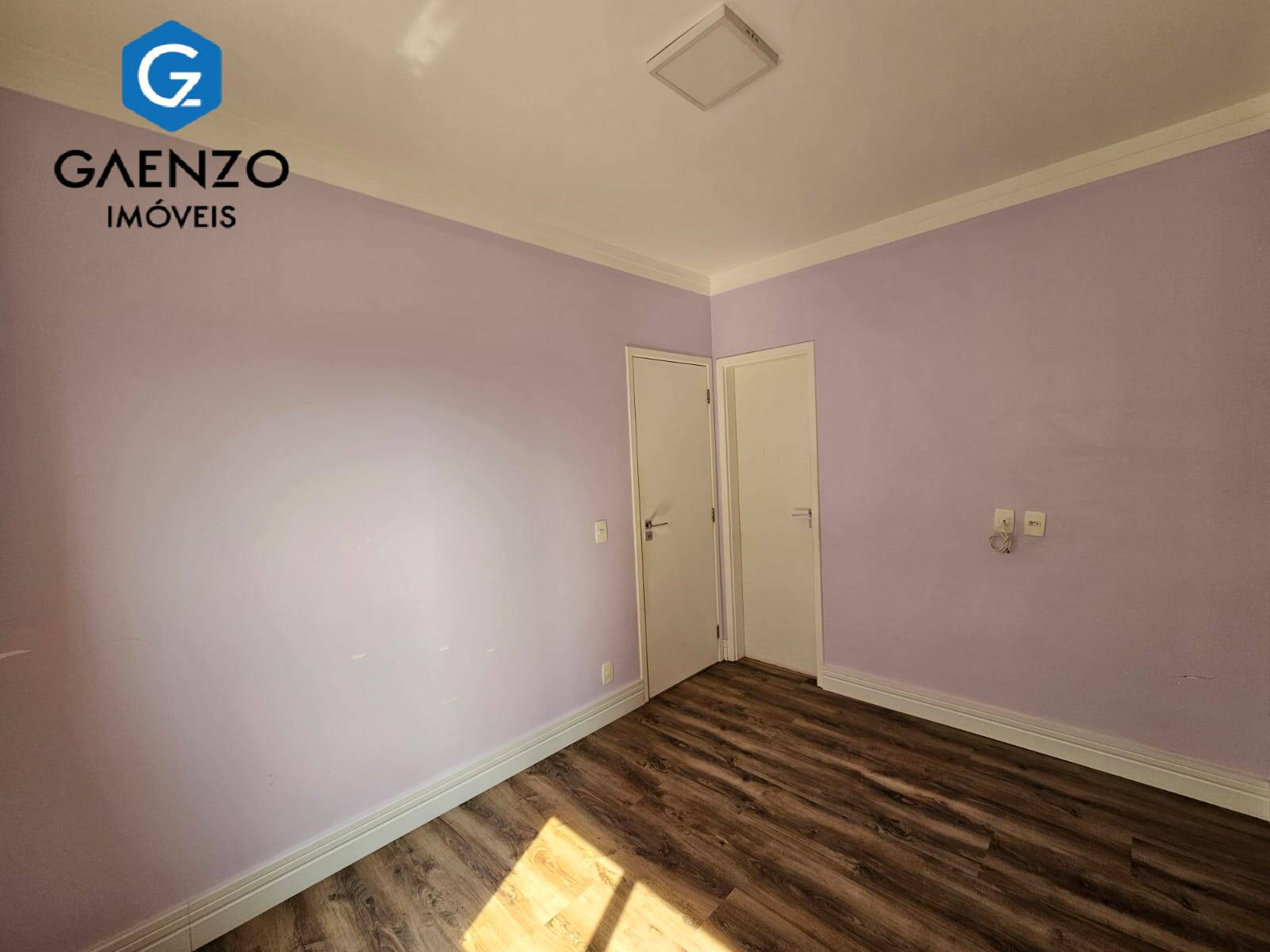 Apartamento à venda com 2 quartos, 81m² - Foto 4