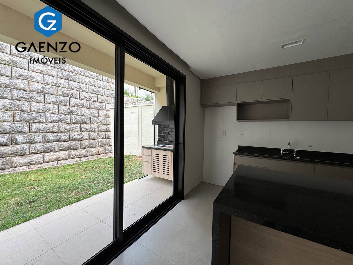 Casa de Condomínio para alugar com 3 quartos, 152m² - Foto 17