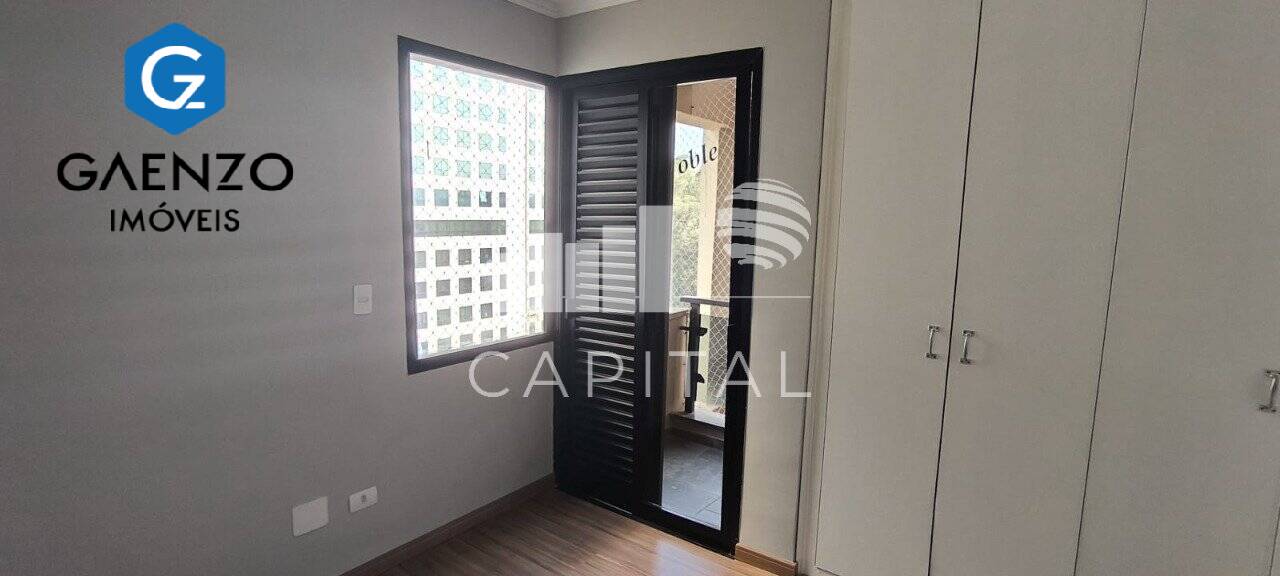 Apartamento para alugar com 3 quartos, 165m² - Foto 8