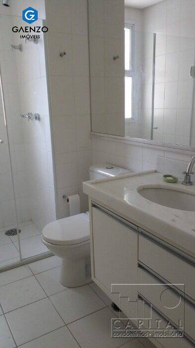 Apartamento para alugar com 2 quartos, 80m² - Foto 25