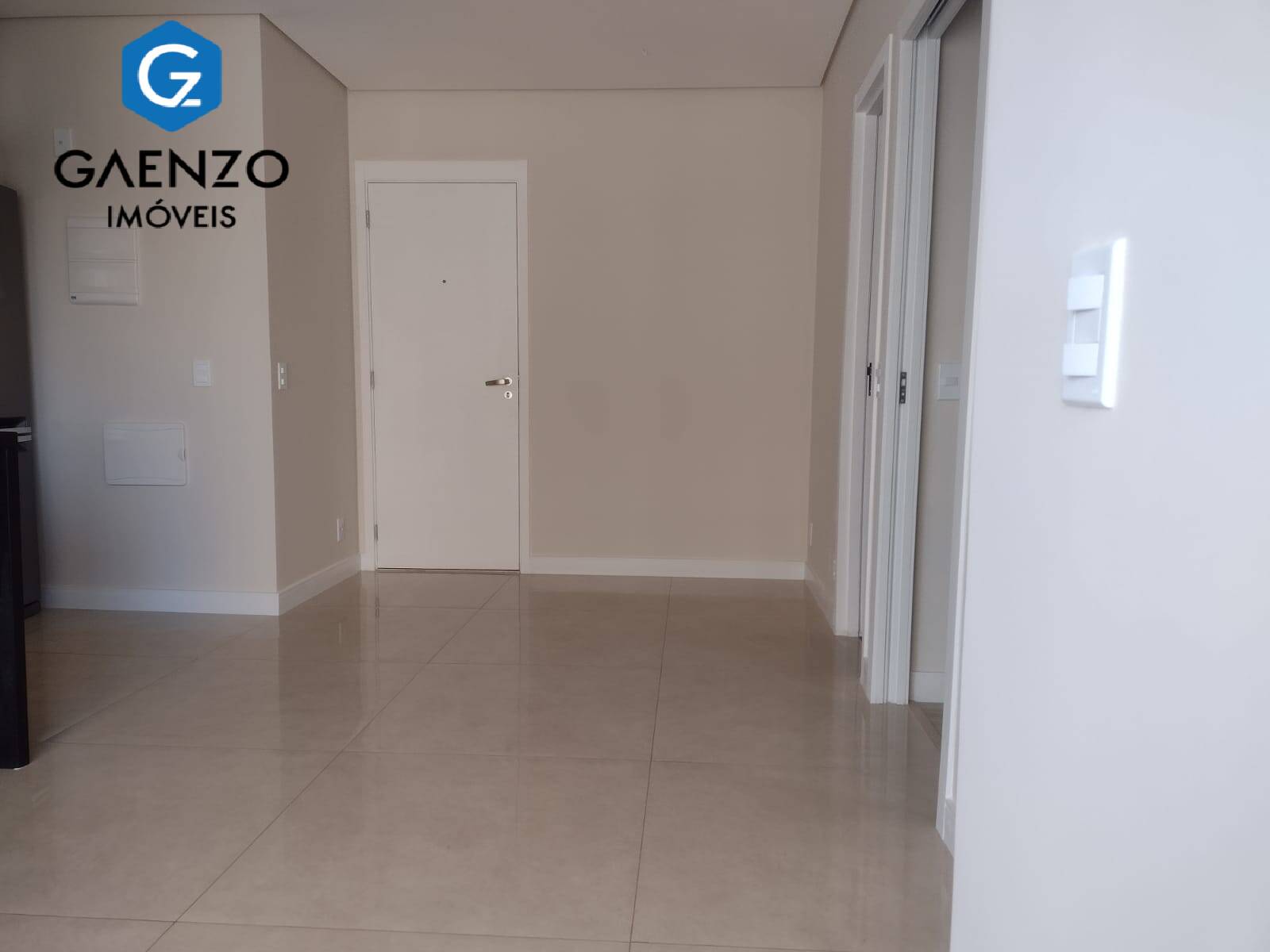 Apartamento à venda com 1 quarto, 41m² - Foto 18