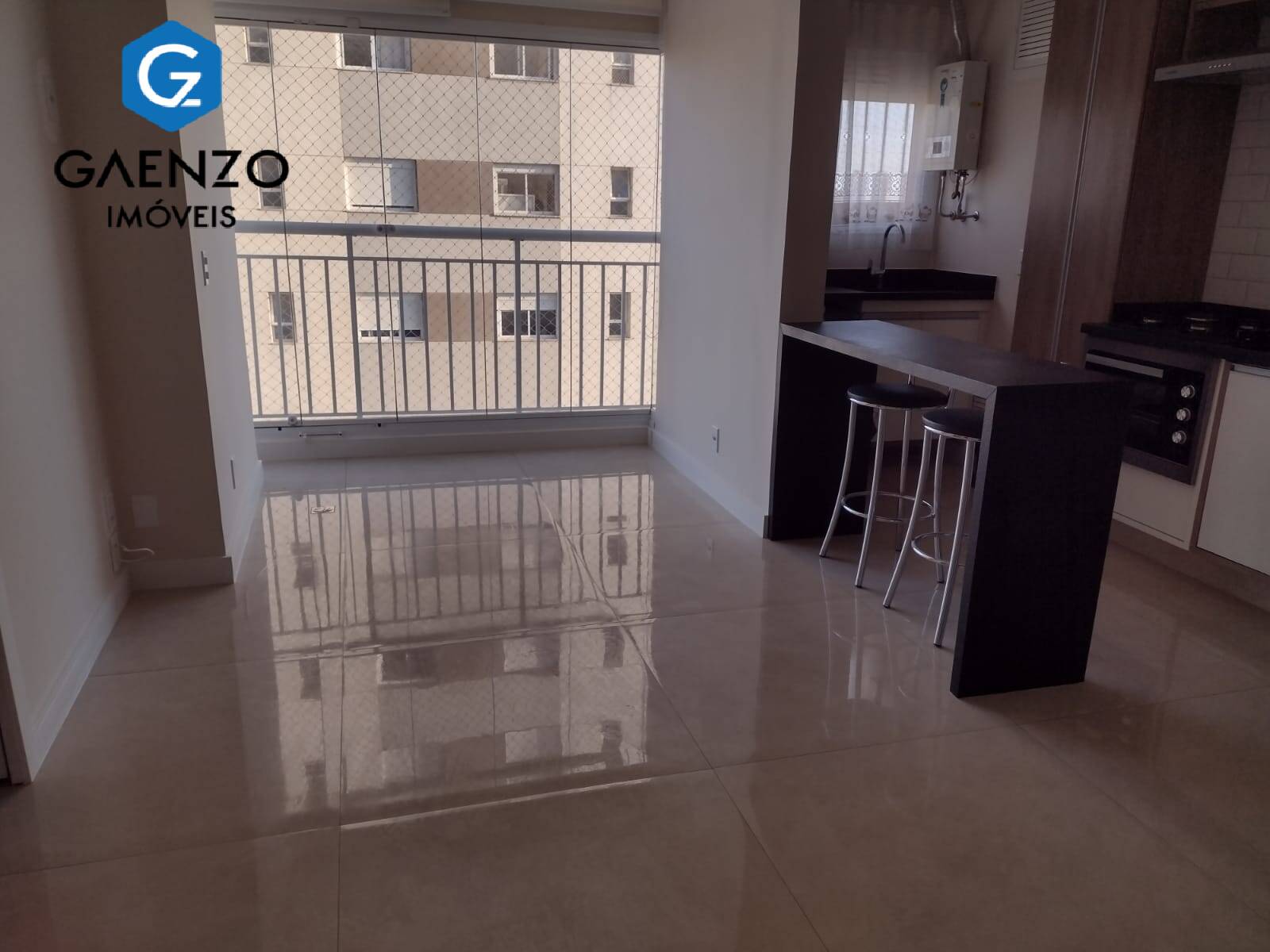 Apartamento à venda com 1 quarto, 41m² - Foto 21