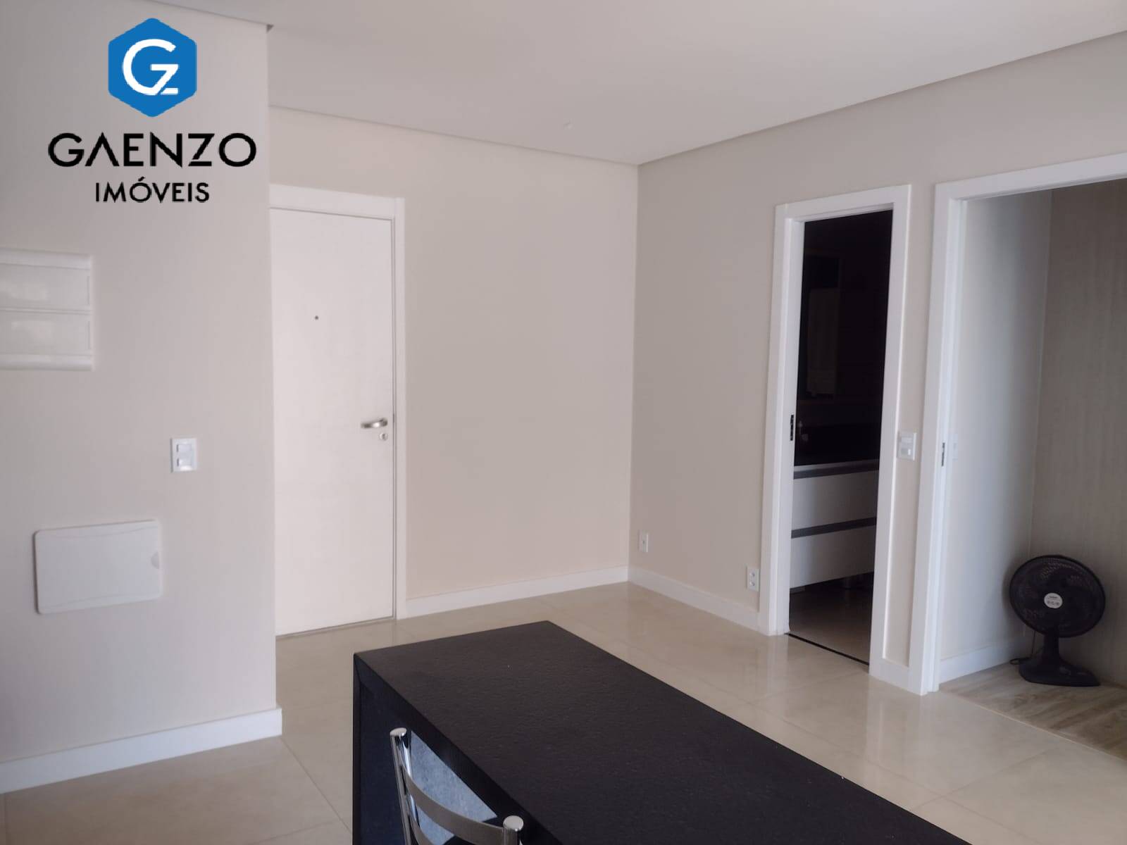 Apartamento à venda com 1 quarto, 41m² - Foto 22