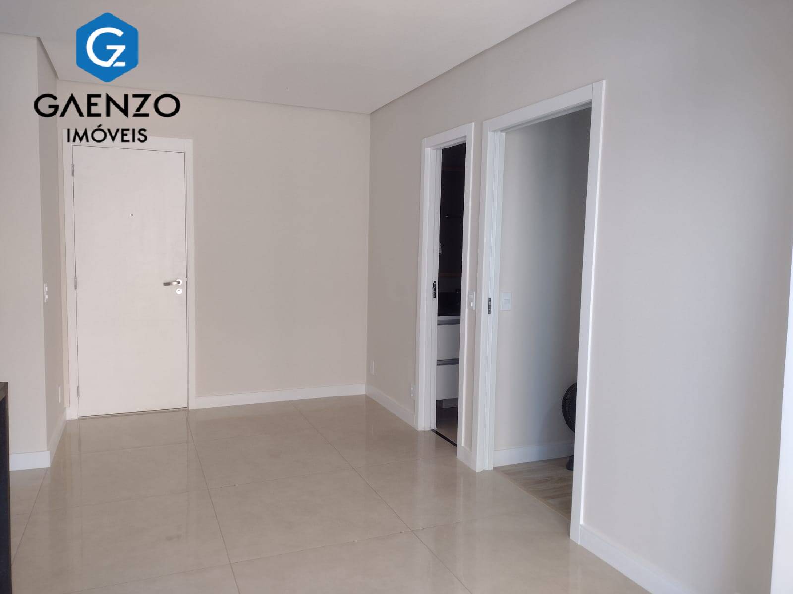 Apartamento à venda com 1 quarto, 41m² - Foto 23