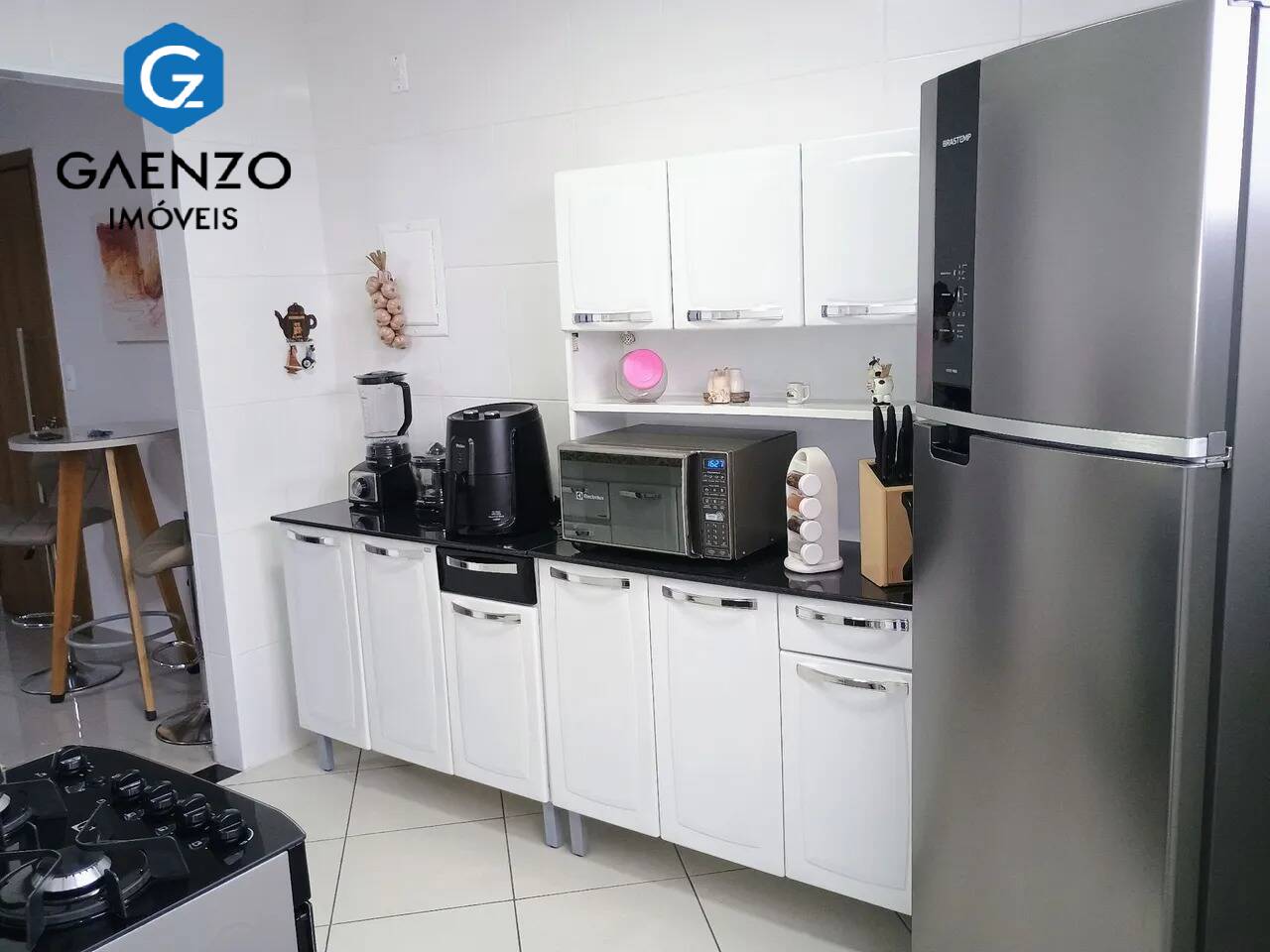 Apartamento à venda com 3 quartos, 70m² - Foto 9