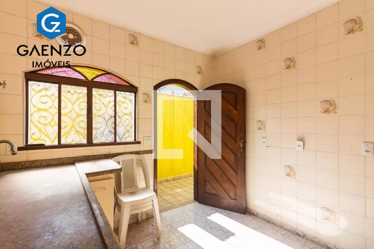 Casa à venda com 1 quarto, 122m² - Foto 4