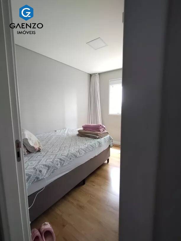 Apartamento à venda com 3 quartos, 98m² - Foto 10