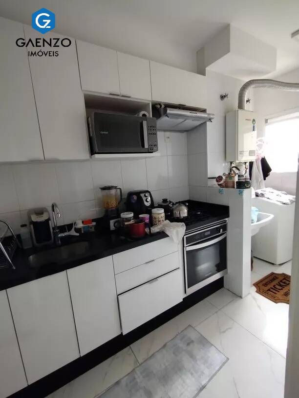 Apartamento à venda com 3 quartos, 98m² - Foto 11