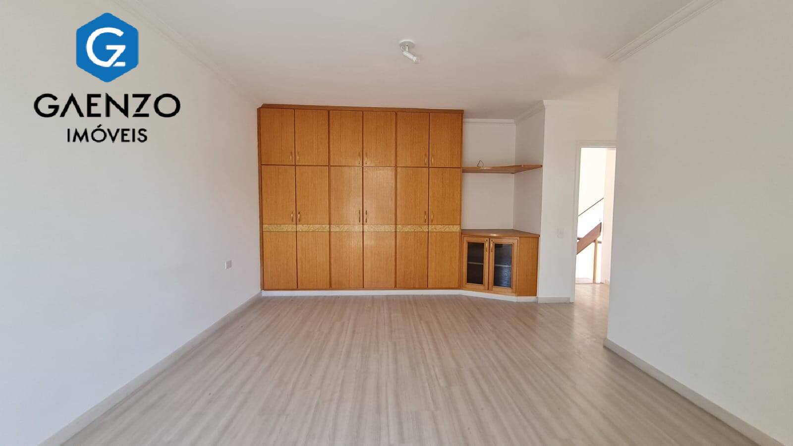 Casa à venda com 5 quartos, 850m² - Foto 8