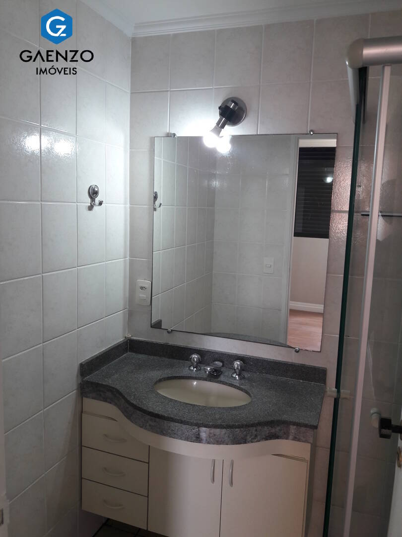 Apartamento à venda com 2 quartos, 78m² - Foto 4