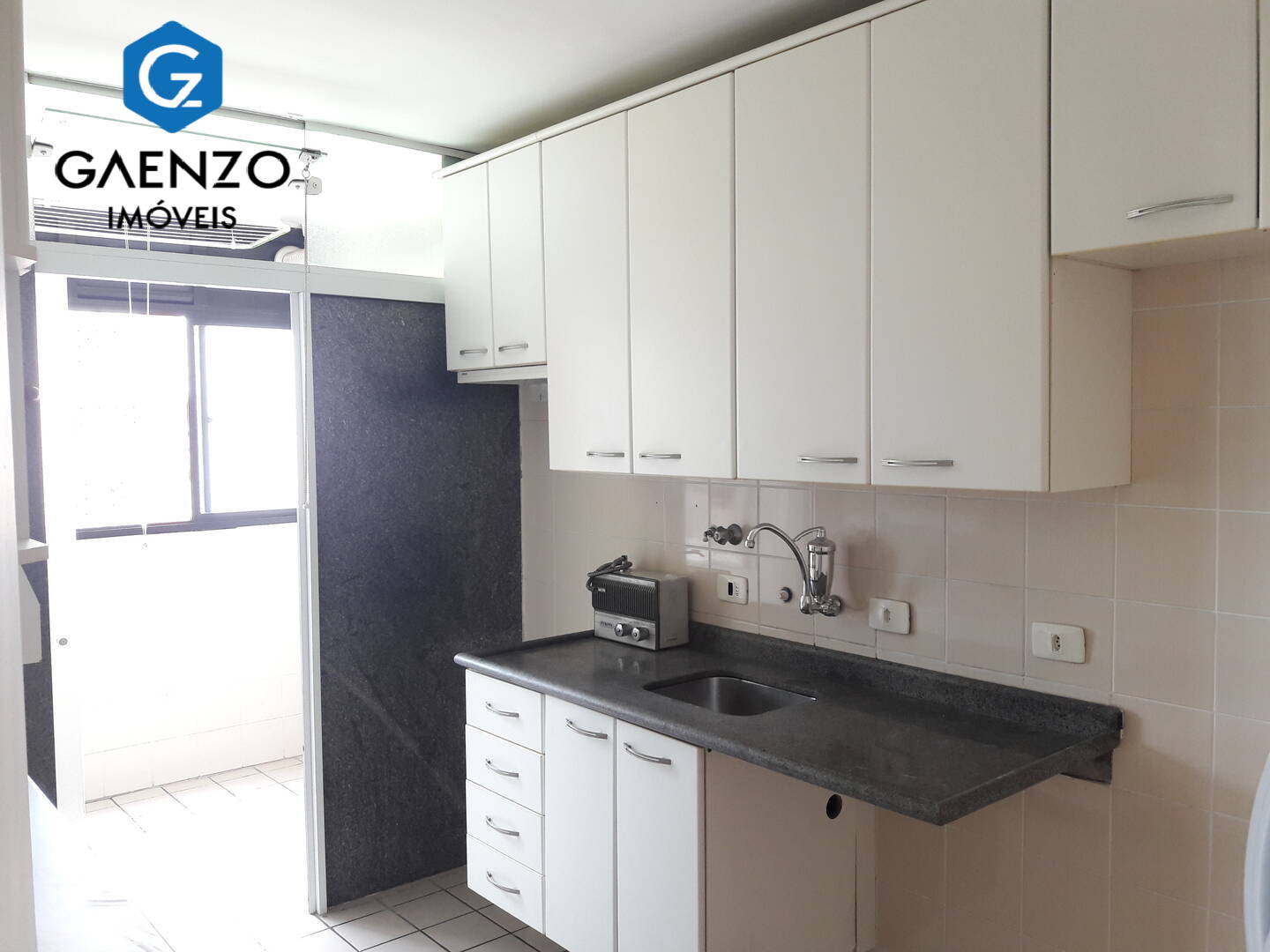 Apartamento à venda com 2 quartos, 78m² - Foto 6