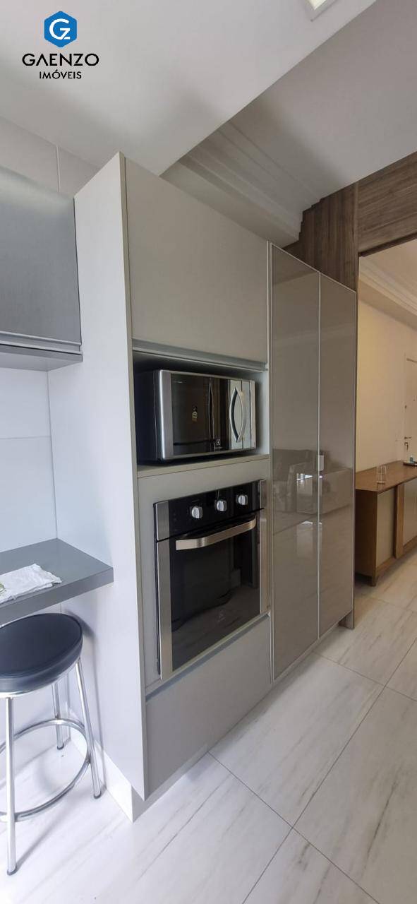 Apartamento à venda com 2 quartos, 95m² - Foto 5