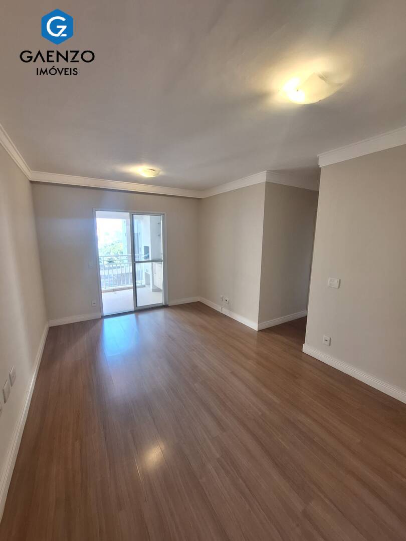 Apartamento à venda com 3 quartos, 85m² - Foto 1